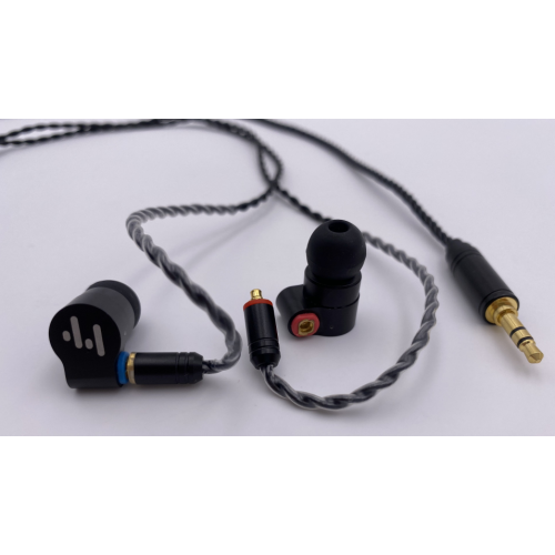 Écouteurs intra-auriculaires haute résolution avec câble détachable